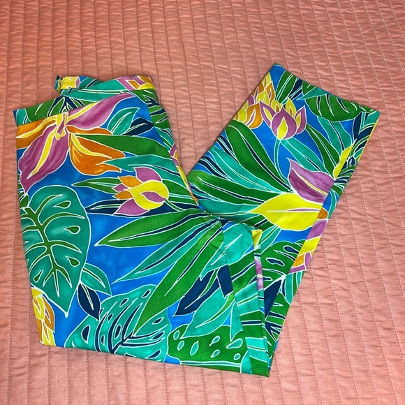 Lauren Ralph Lauren Multicolor Floral Cropped Pants, size 10 - Picture 11 of 12